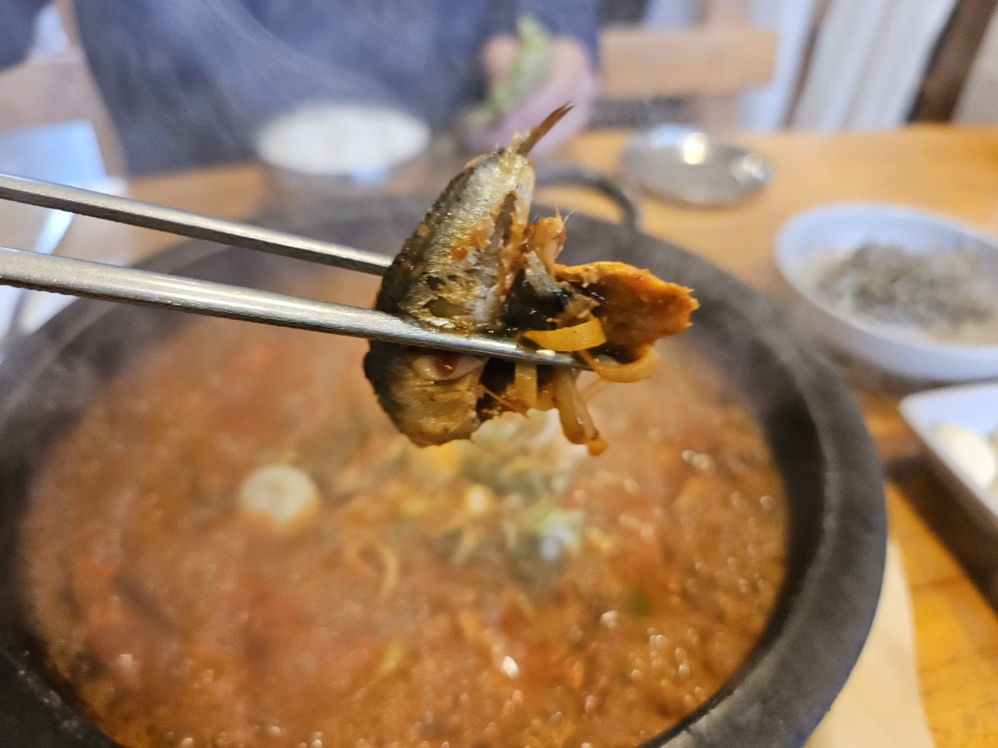멸치쌈밥-멸치