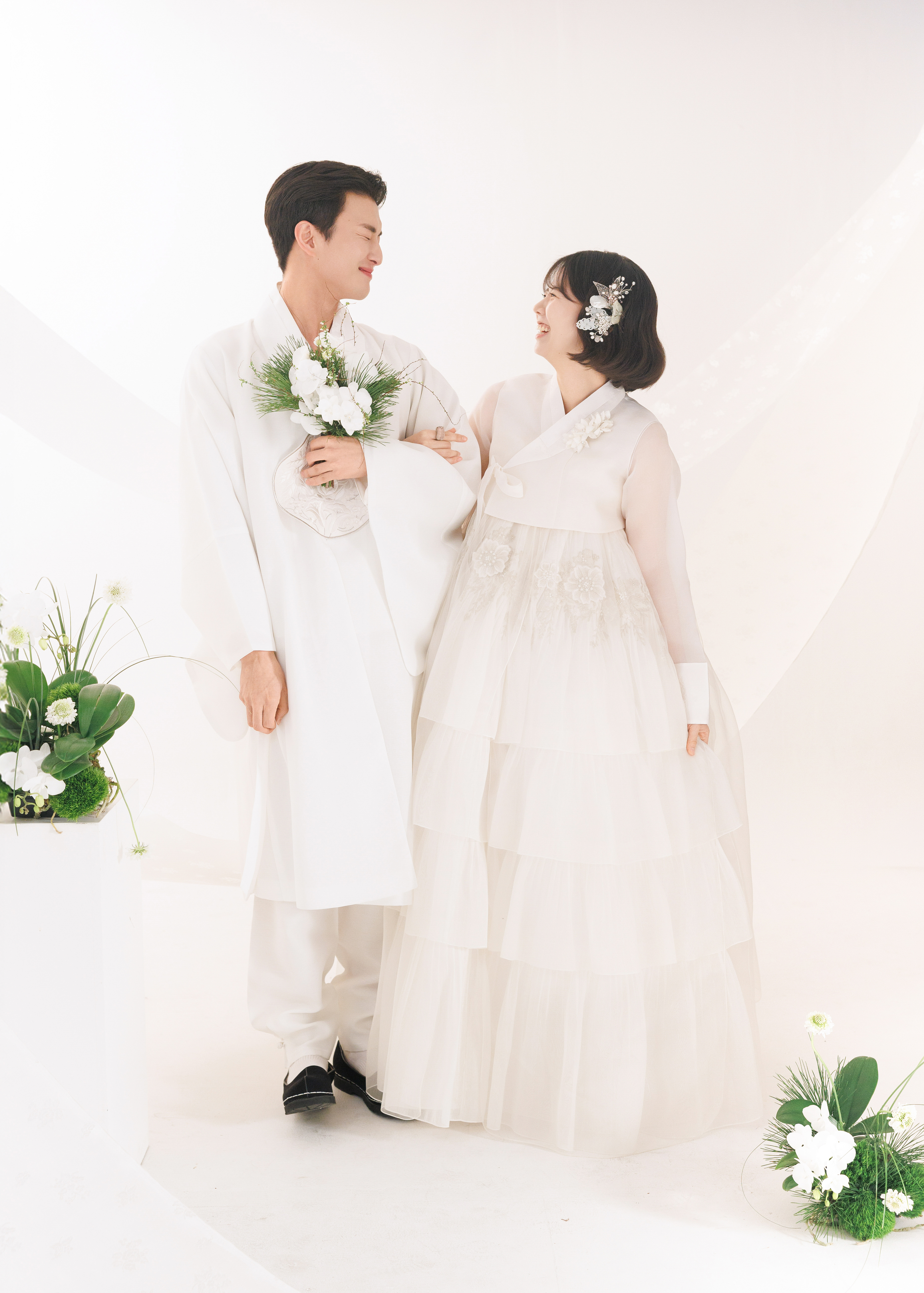 천안 커플사진 순백스튜디오 — 커플 한복 프로필 사진 후기 5