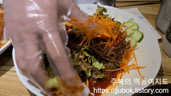 족이맛있는-사또족발-쟁반국수-2