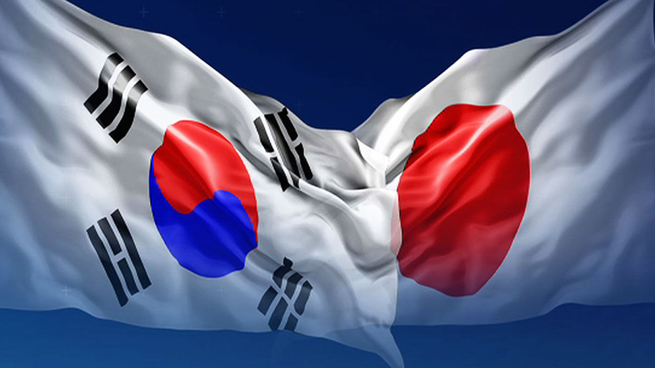 한국,일본 국기 사진