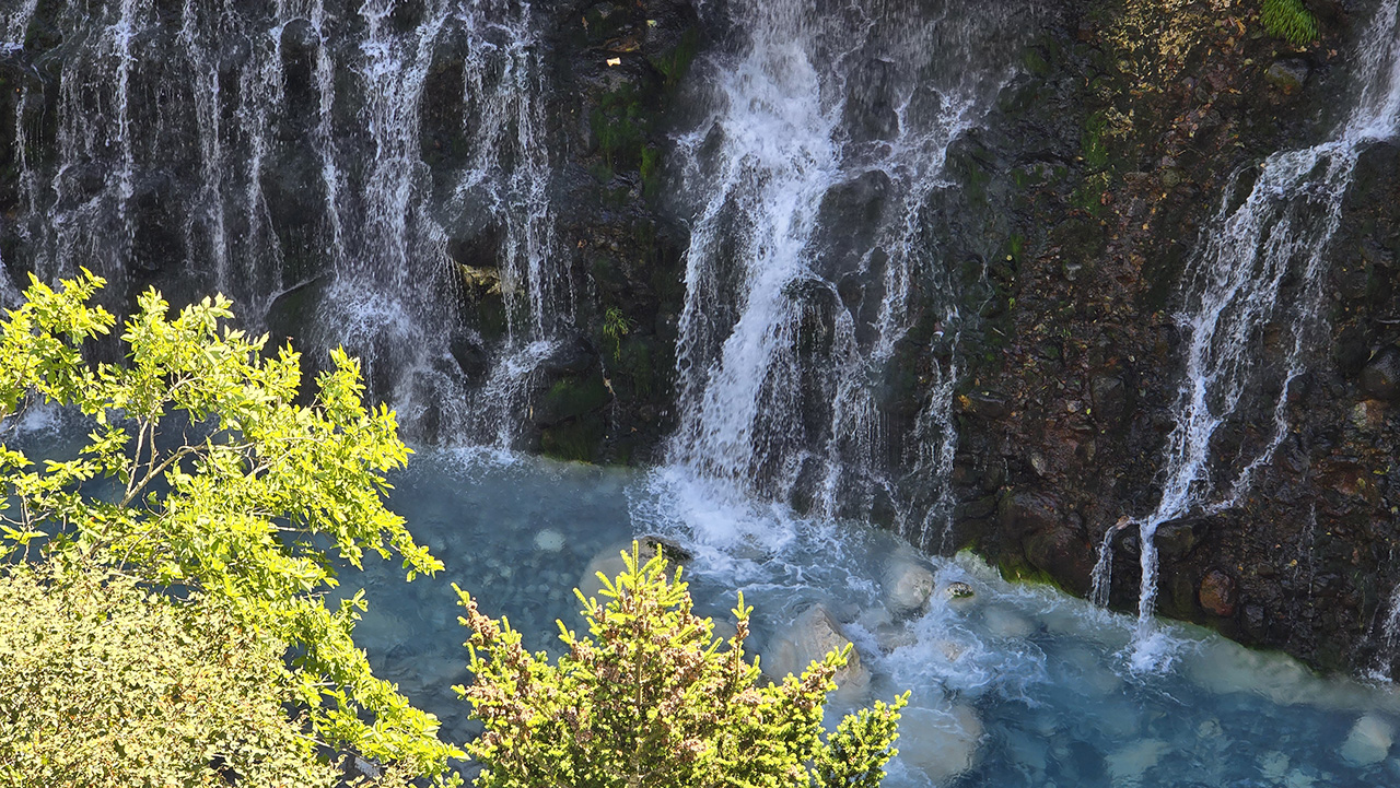 흰수염폭포 가을