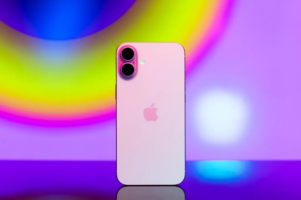 아이폰 17 시리즈 예상 디자인 포스팅 관련 이미지