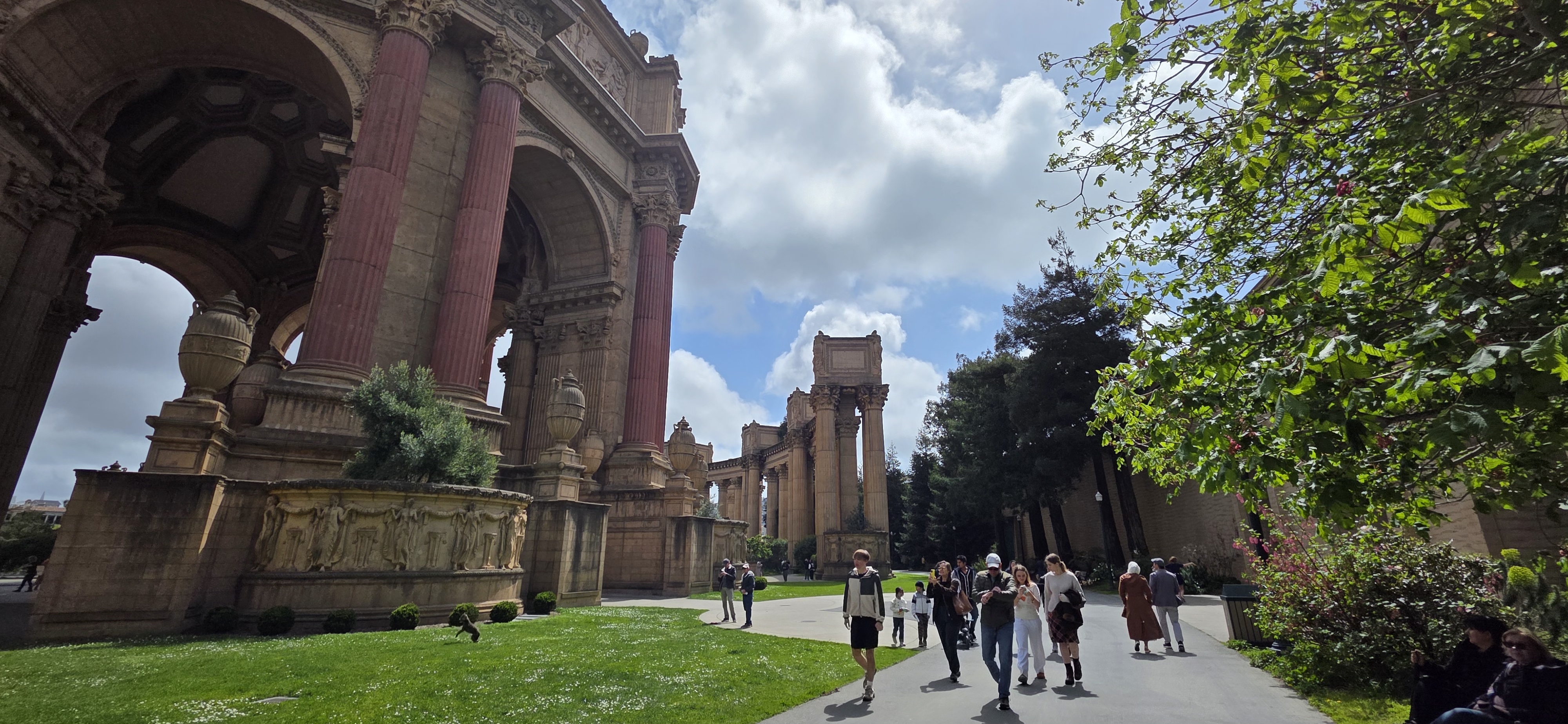 Palace of Fine Arts 산책로
