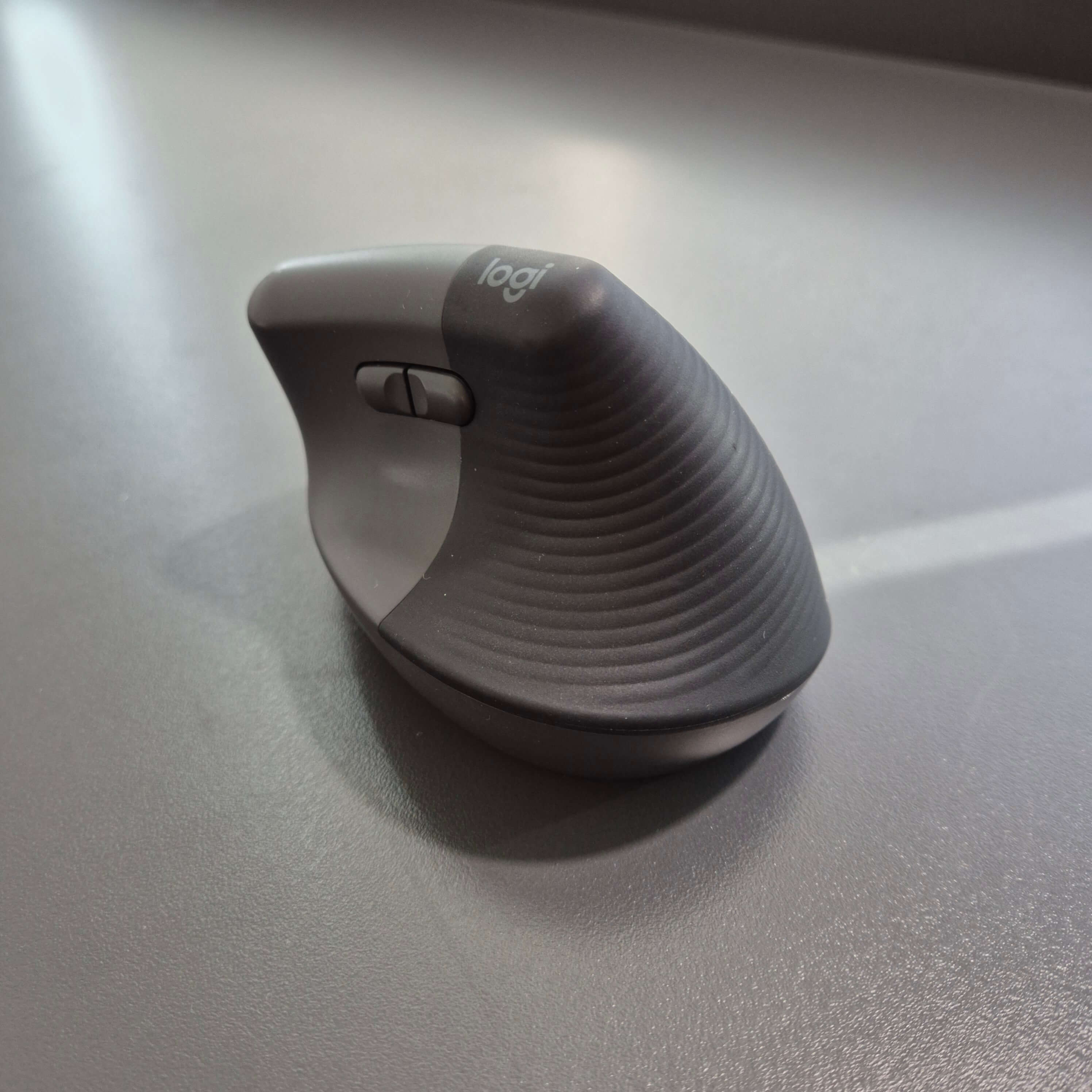 로지텍리프트버티컬 마우스