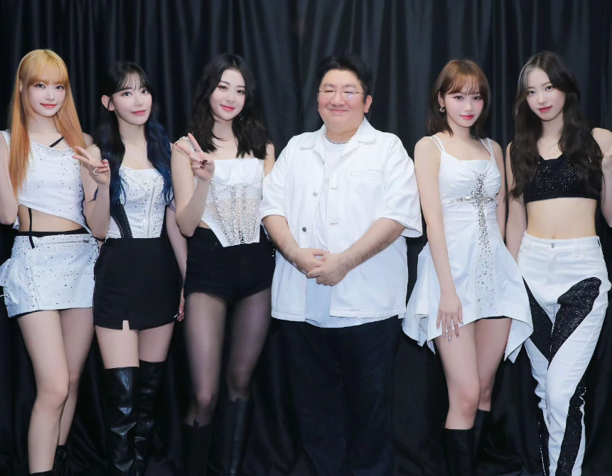 방시혁과 르세라핌