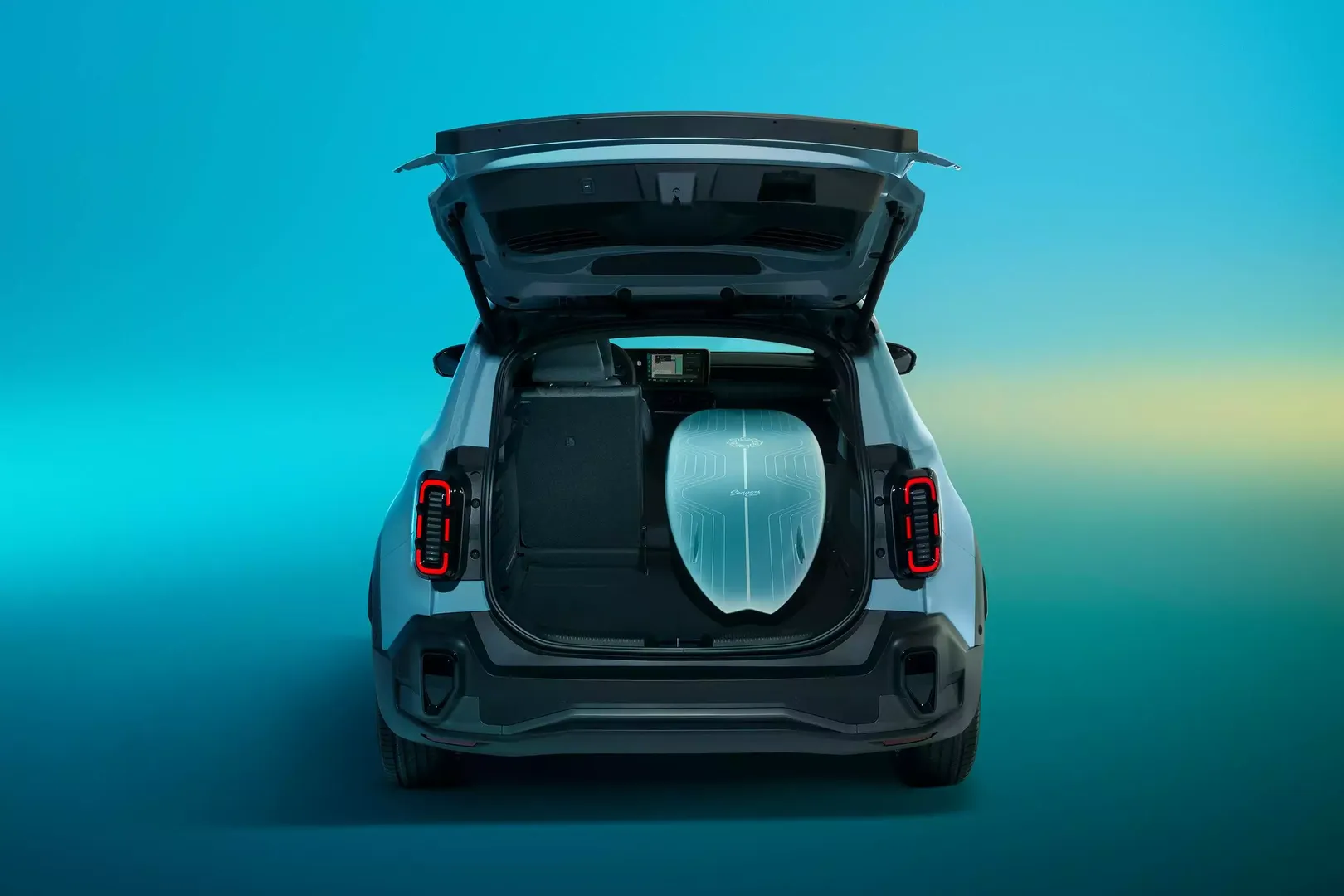 르노 4 E-Tech 플레인 쉬드 이미지