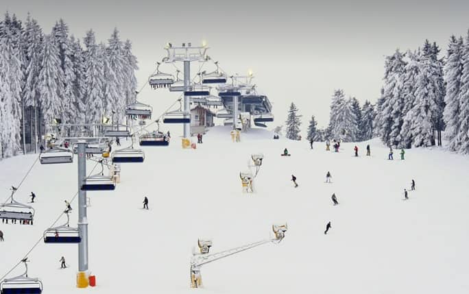 한국 겨울 야외운동 (스키, 눈썰매, 하이킹)