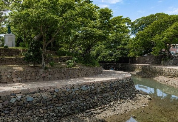 경남 여행지 추천 ❘ 사천 가볼만한 곳 베스트 10. 대방진굴항