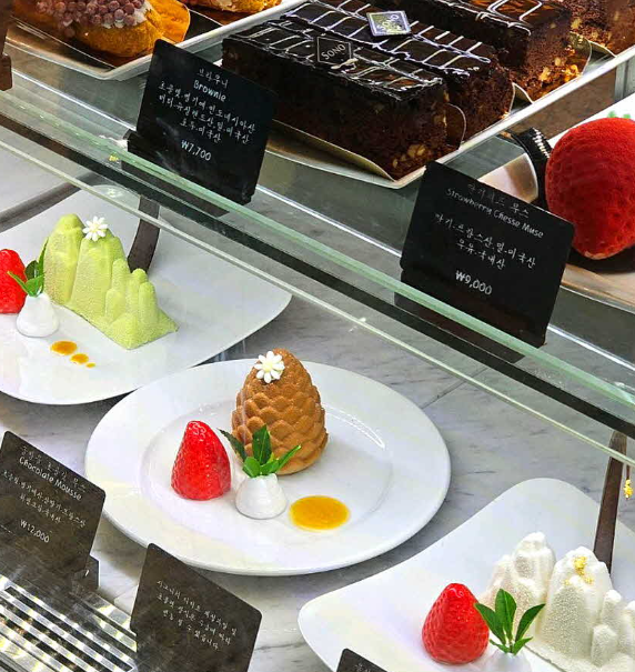 생방송 투데이 고성 더엠브로시아 카페 커피 경치 맛집