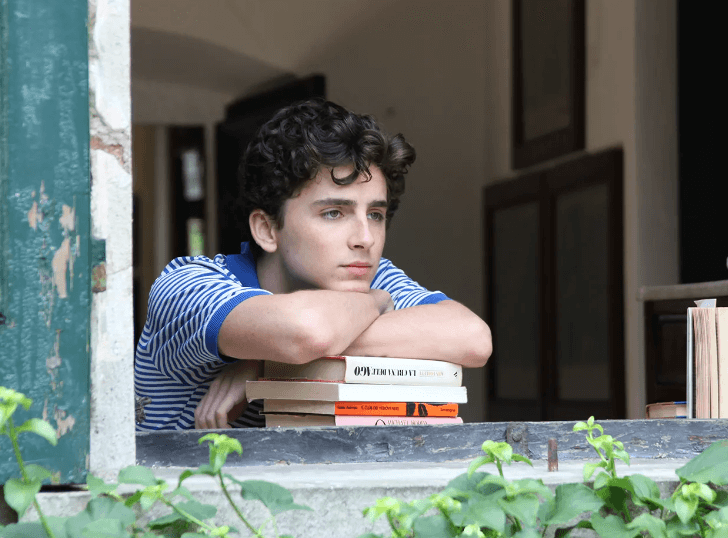 콜미바이유어네임의 티모시 샬라메