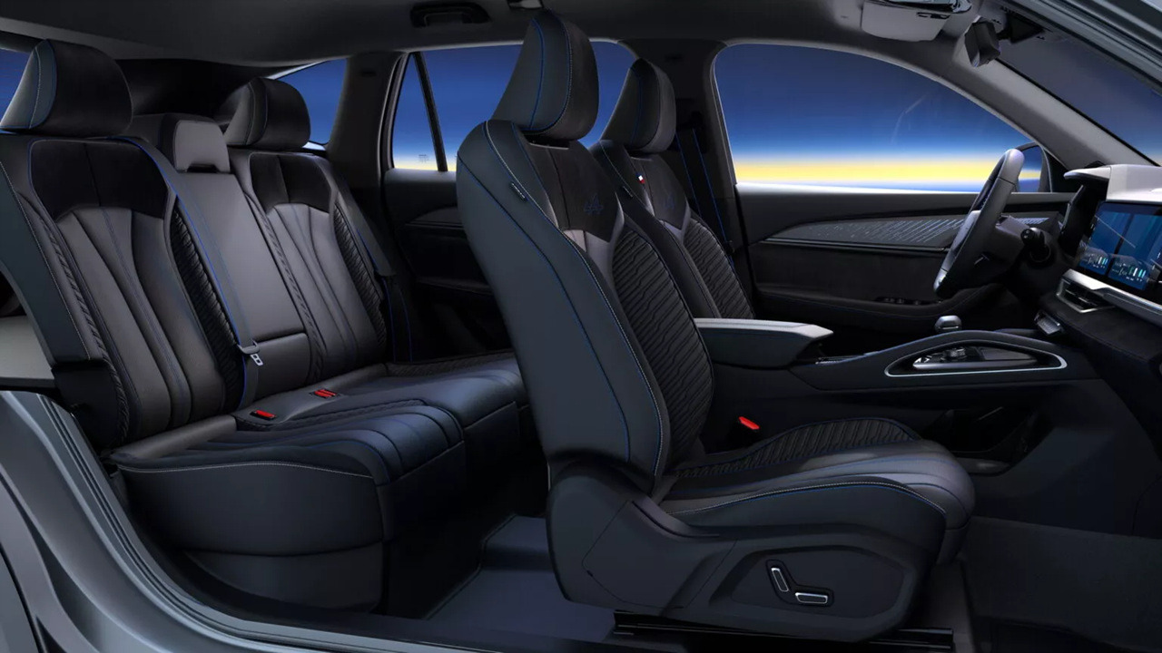 2025 그랑 콜레오스 E-Tech 하이브리드, 안전 및 편의 사양은?