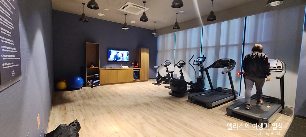 포포인츠 바이 쉐라톤 명동 부대시설 후기 피트니스