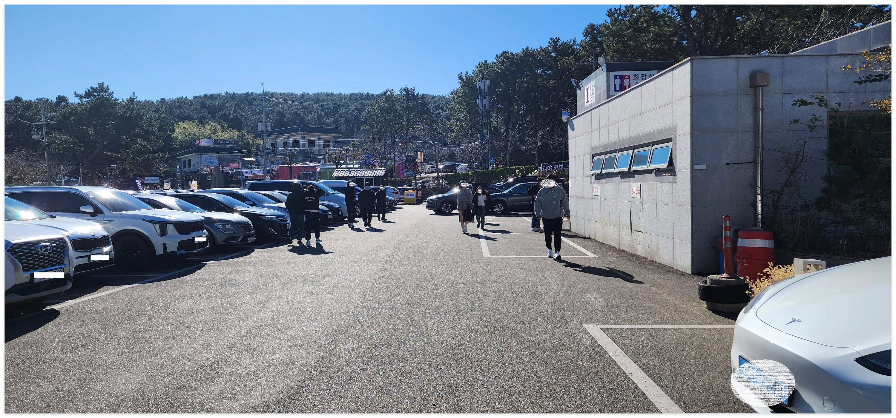 해동 용궁사 세번쨰 주차장에 있는 화장실 모습사진