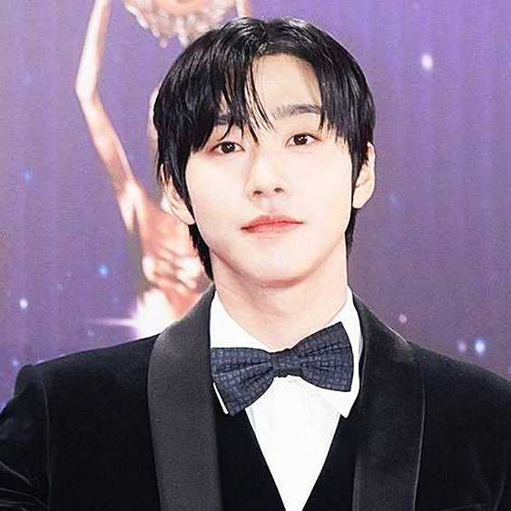 안효섭