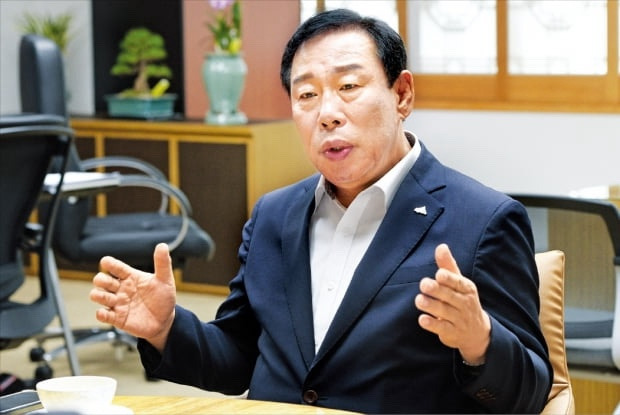 최민호 세종시장 정치 입문