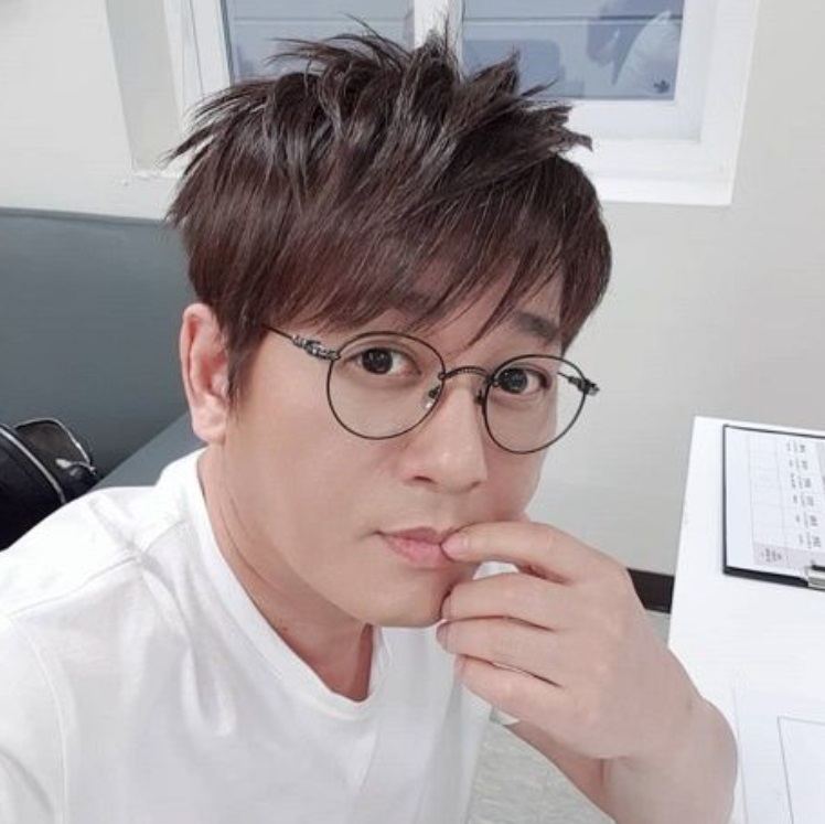 가수 신승훈