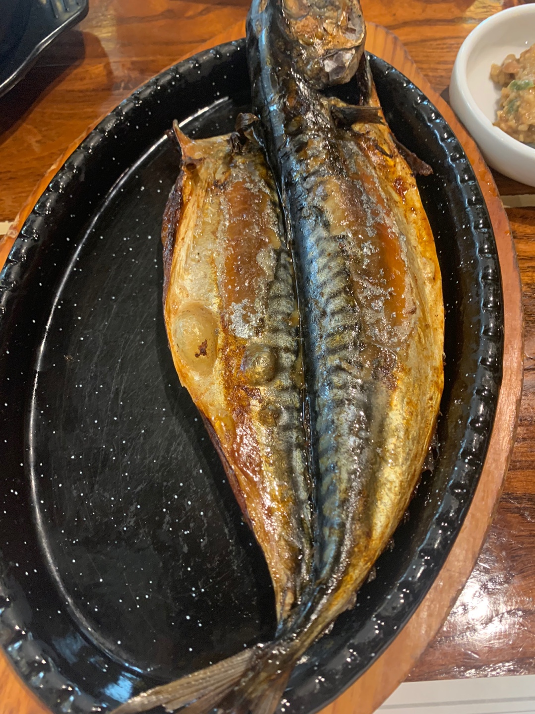 백운애꽃 고등어구이