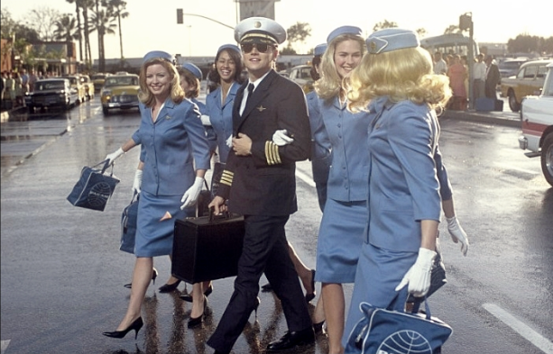 영화 '캐치 미 이프 유 캔' 의 한 장면