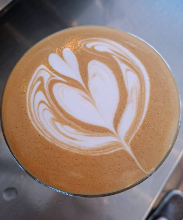 라떼아트 윙튤립 두번째