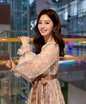 박연경-아나운서
