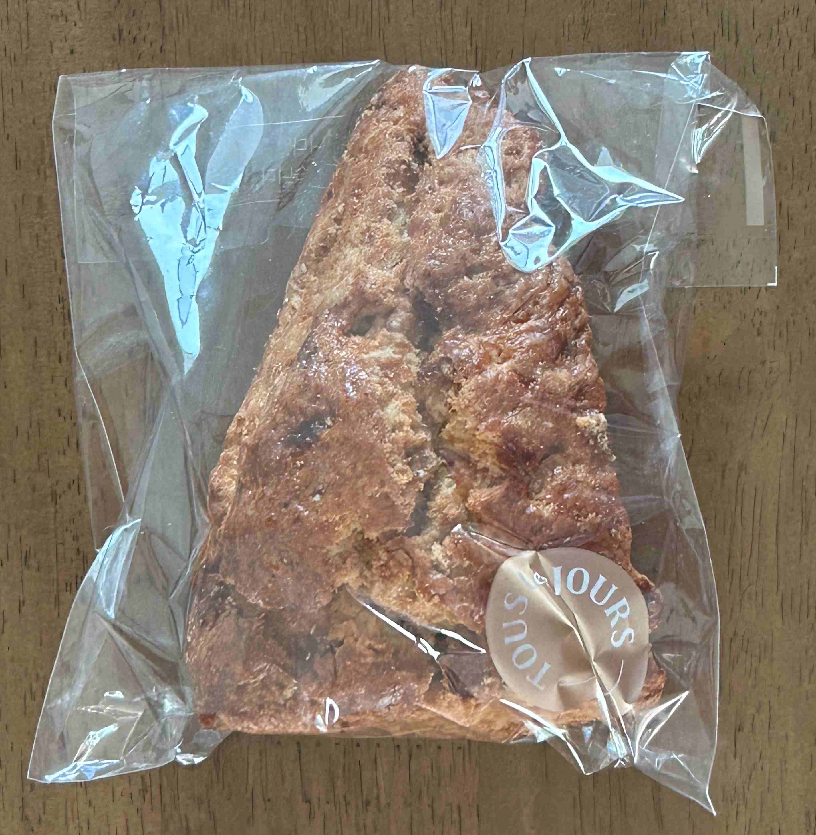 뚜레쥬르 호두 카라멜 스콘 포장지