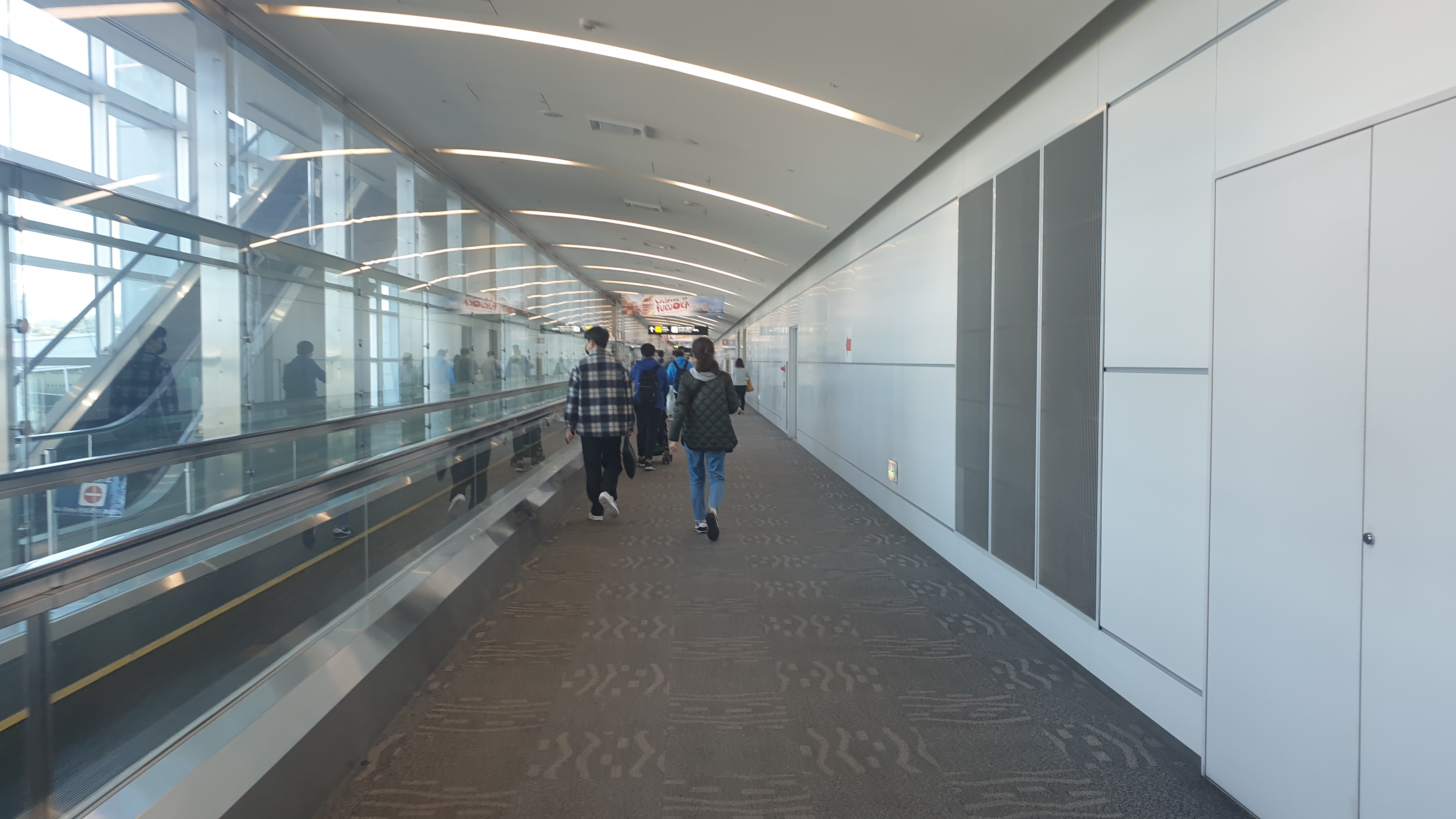 후쿠오카 도착후 입국 심사대