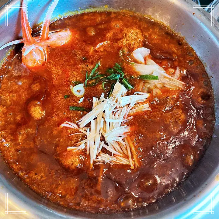 식객 허영만 백반기행 붉은대게 문희경 편 대게 게짜박이 게살 돌솥 비빔밥 비빔만두 누룽지밥 솥밥 울진 맛집 소개