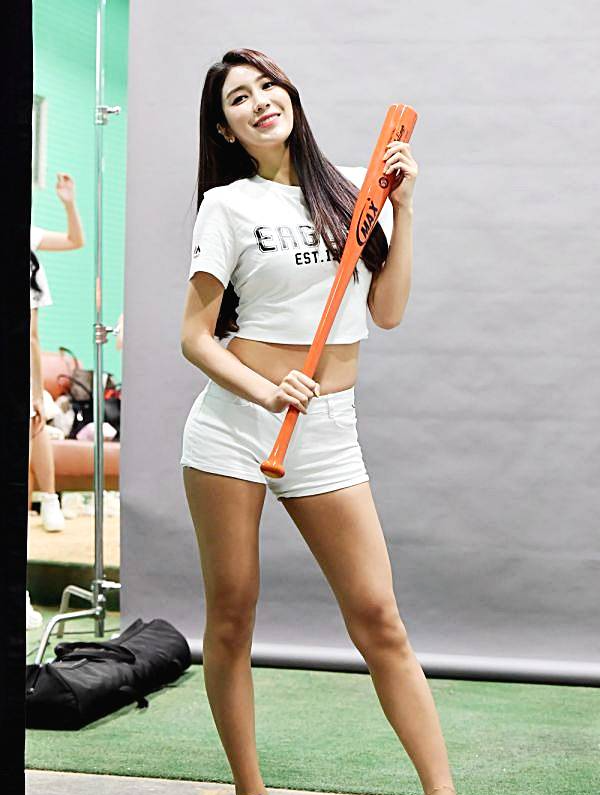 김연정