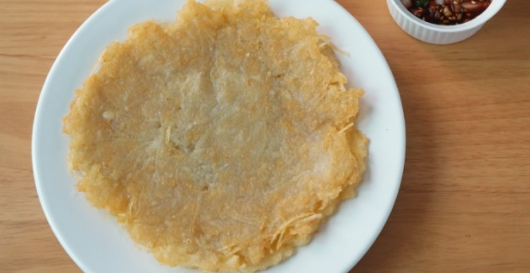 접시위-감자전