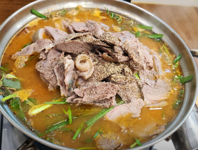 흑염소탕