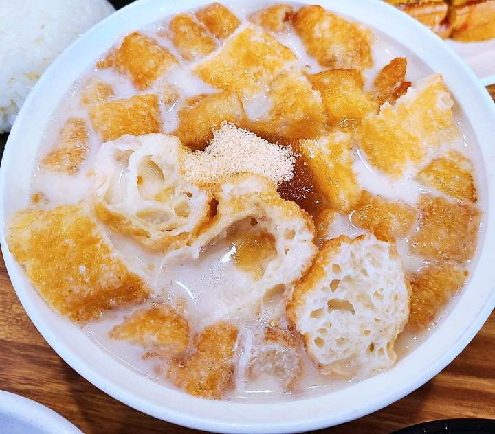 놀면뭐하니 국내산 유재석 전국 간식 자랑 40년 전통 찹쌀 도넛 콩국 대구 맛집 추천 방송정보