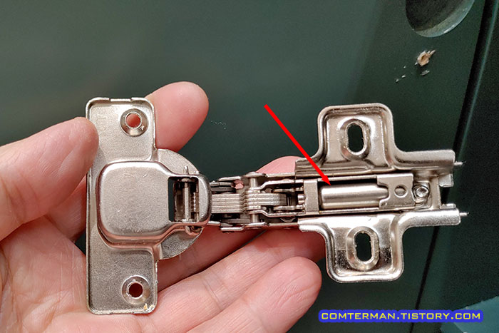 싱크대 수납장 경첩 댐퍼