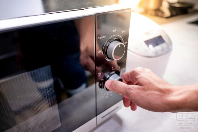 찬밥 식은밥 전자레인지 데우기 시간 갓 지은 밥