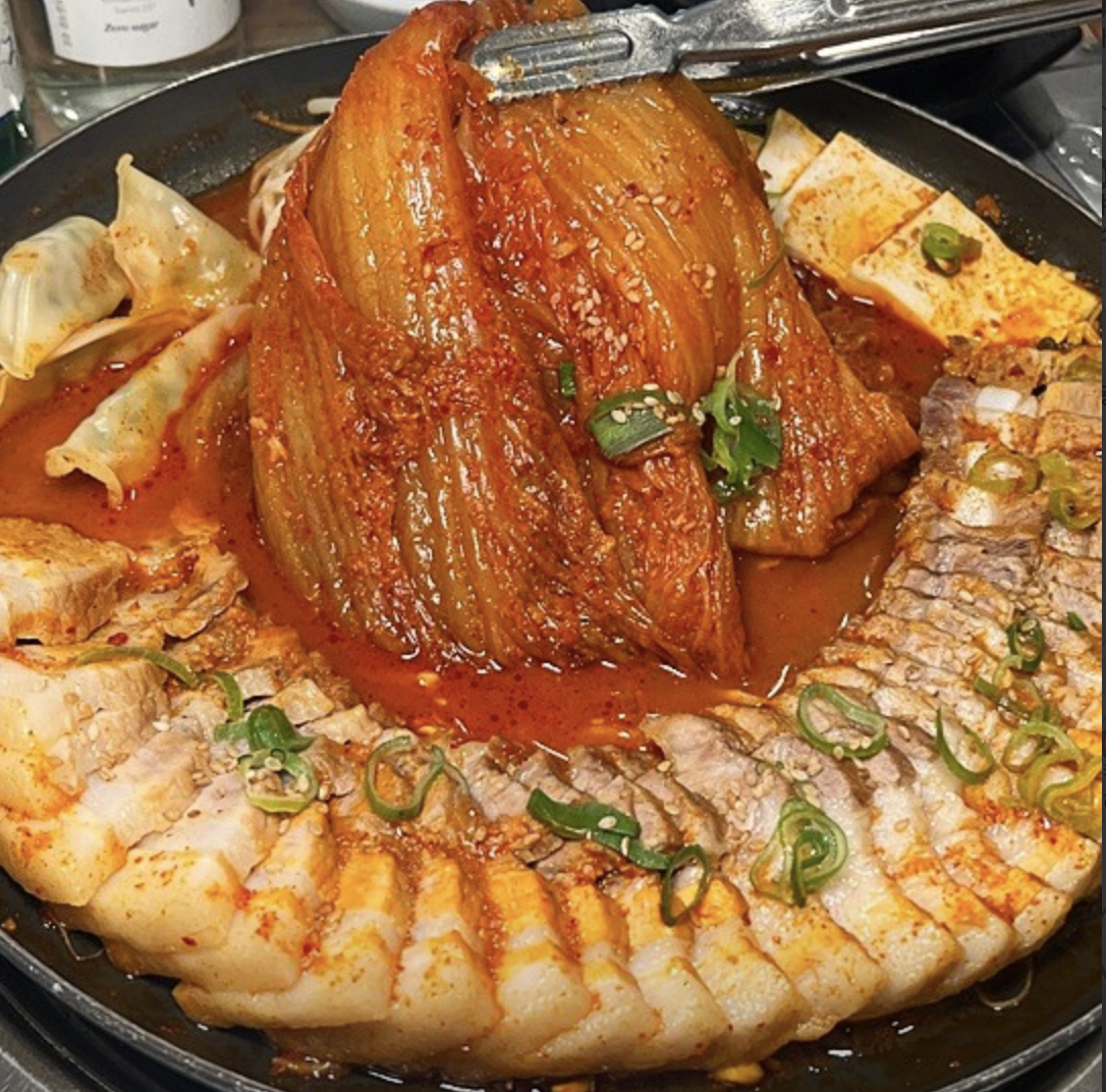 생생정보 묵은지수육찜 세트 맛집