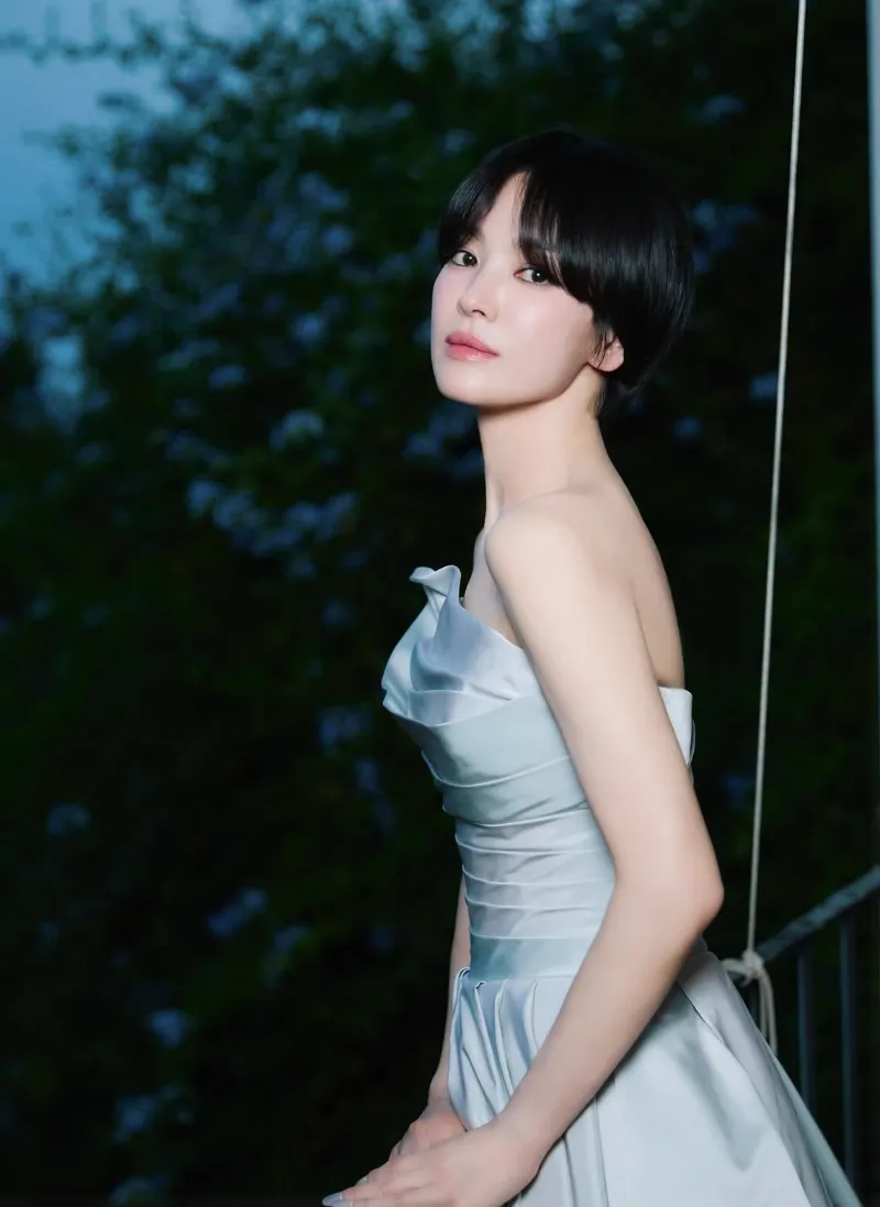 송혜교 쇼메, 송혜교 화보, 송혜교 보그, 송혜교 주얼리, 송혜교 목걸이, 쇼메, 쇼메 앰버서더, 쇼메 주얼리, 쇼메 목걸이, 비 마이 러브, 쇼메 비 마이 러브, 조세핀 컬렉션, 하이주얼리 브랜드, 프랑스 명품 주얼리, 쇼메 가격, 쇼메 예물, 명품 예물 추천, 쇼메 후기, 쇼메 실착, 셀럽 주얼리, 송혜교 착용, 쇼메 예약구매, 명품 주얼리 추천, 하이주얼리 착용컷, 비마이러브 실착, 쇼메 조세핀