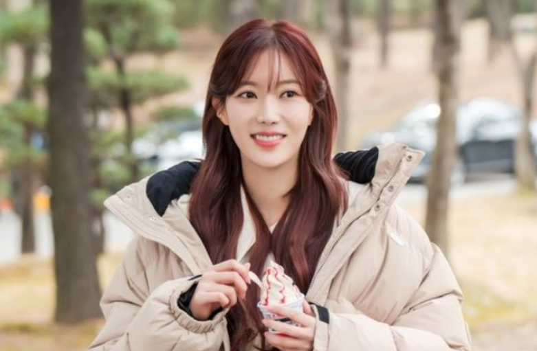 배우 임수향 프로필 사진│세련된 분위기의 한국 여배우