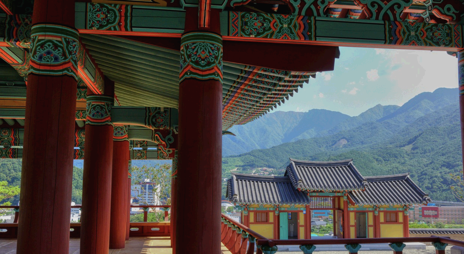 한옥과 일본의 와비사비 건축, 중국의 전통 건축의 차이점