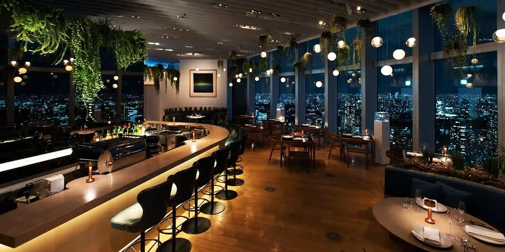 THE MOON 가게 내부