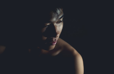 목 어깨 통증 원인과 근육 뭉침 푸는 법 알아보기