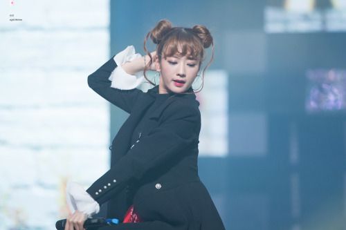 보미보미 윤보미 사진들