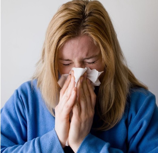 알레르기-비염-환자