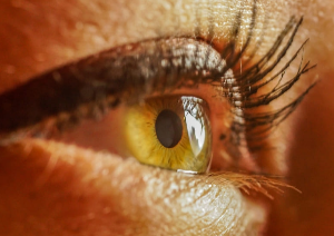 눈떨림 이유와 오래 지속되는 현상 원인