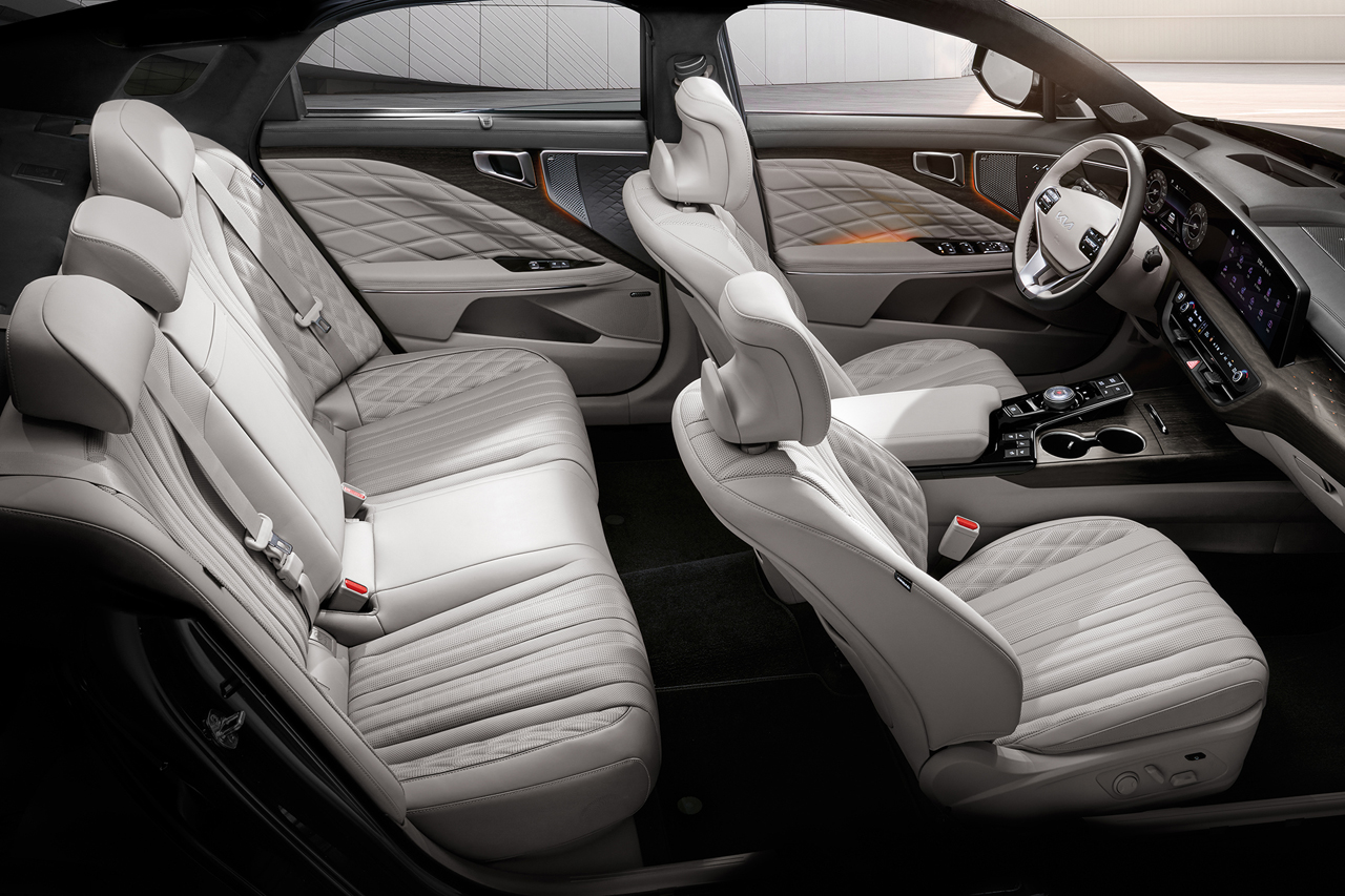 기아 K8 인테리어