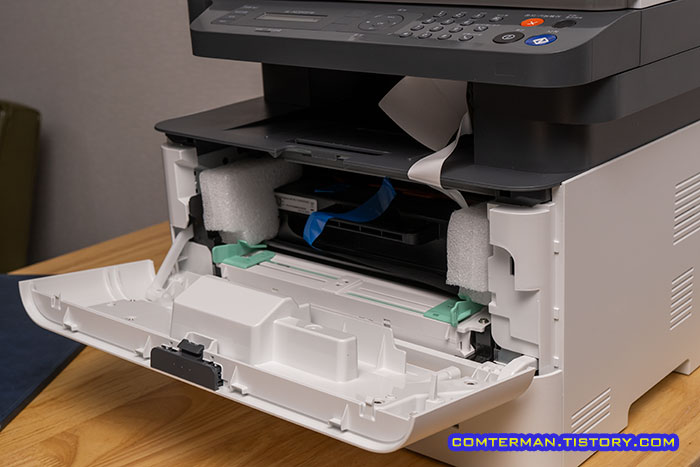 삼성 SL-M2893FW 토너 도어 개방