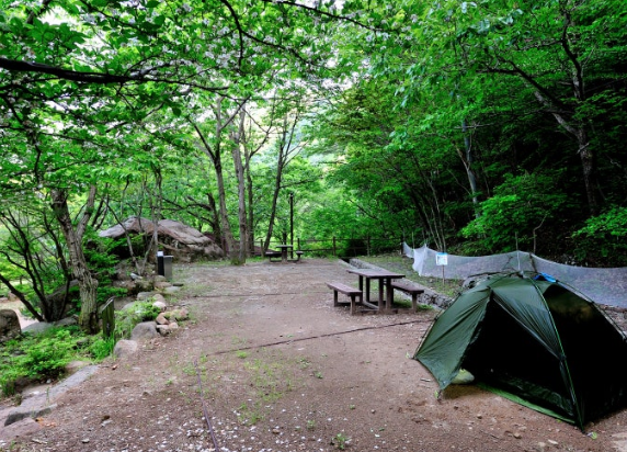 지리산 소막골 캠핑장 모습