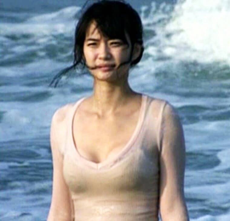 배우-신민아