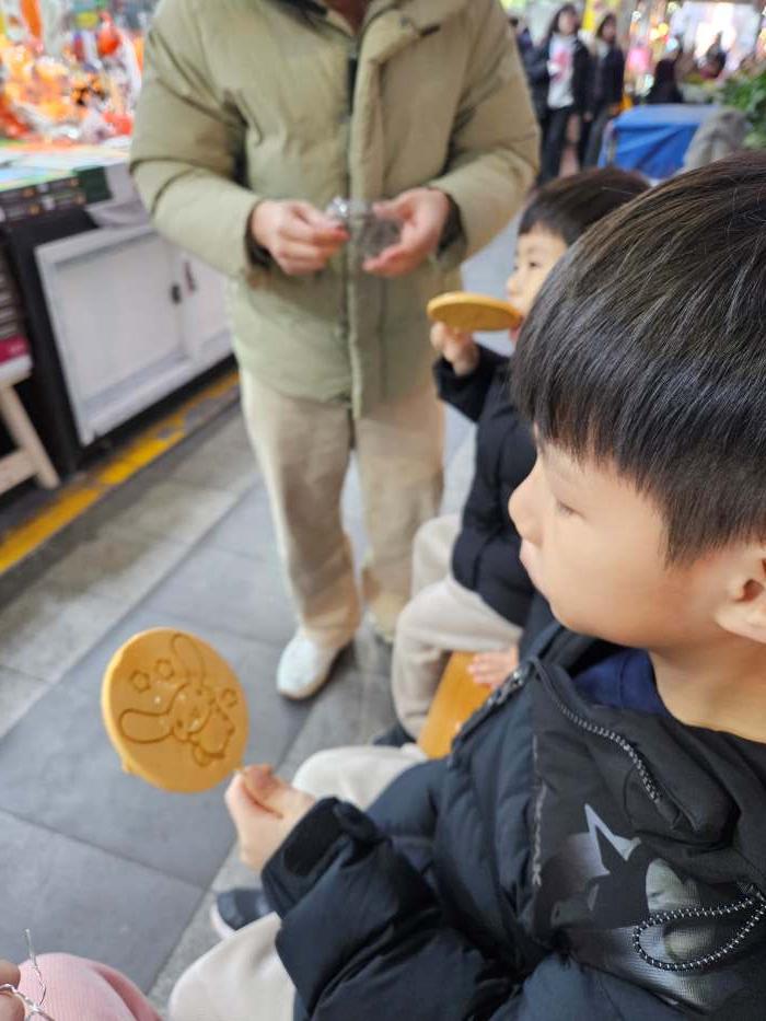 서귀포-올레시장-간식거리