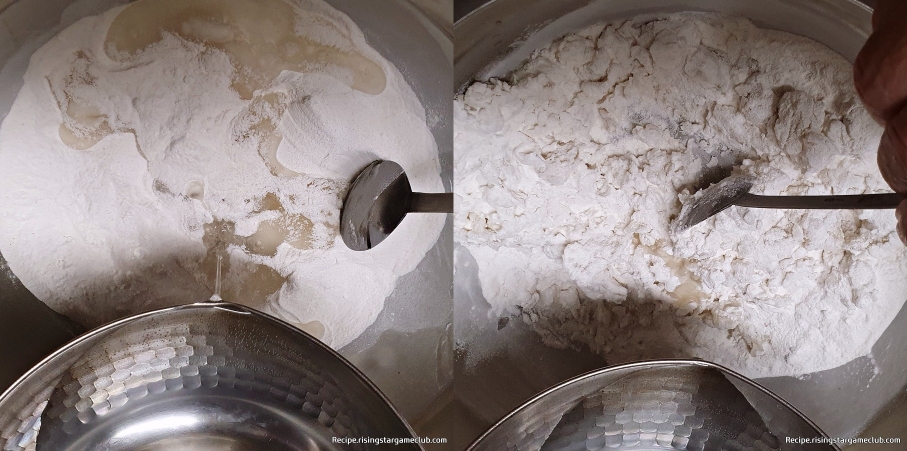 감자 콩떡을 만들기 위해서 감자 가루에 뜨거운 소금물을 넣고 숟가락으로 저어주는 모습