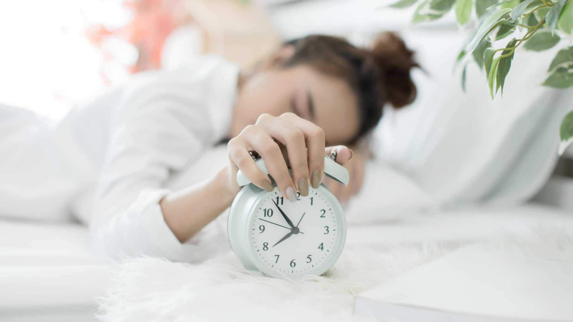 밤늦은 야식이 수면에 미치는 영향