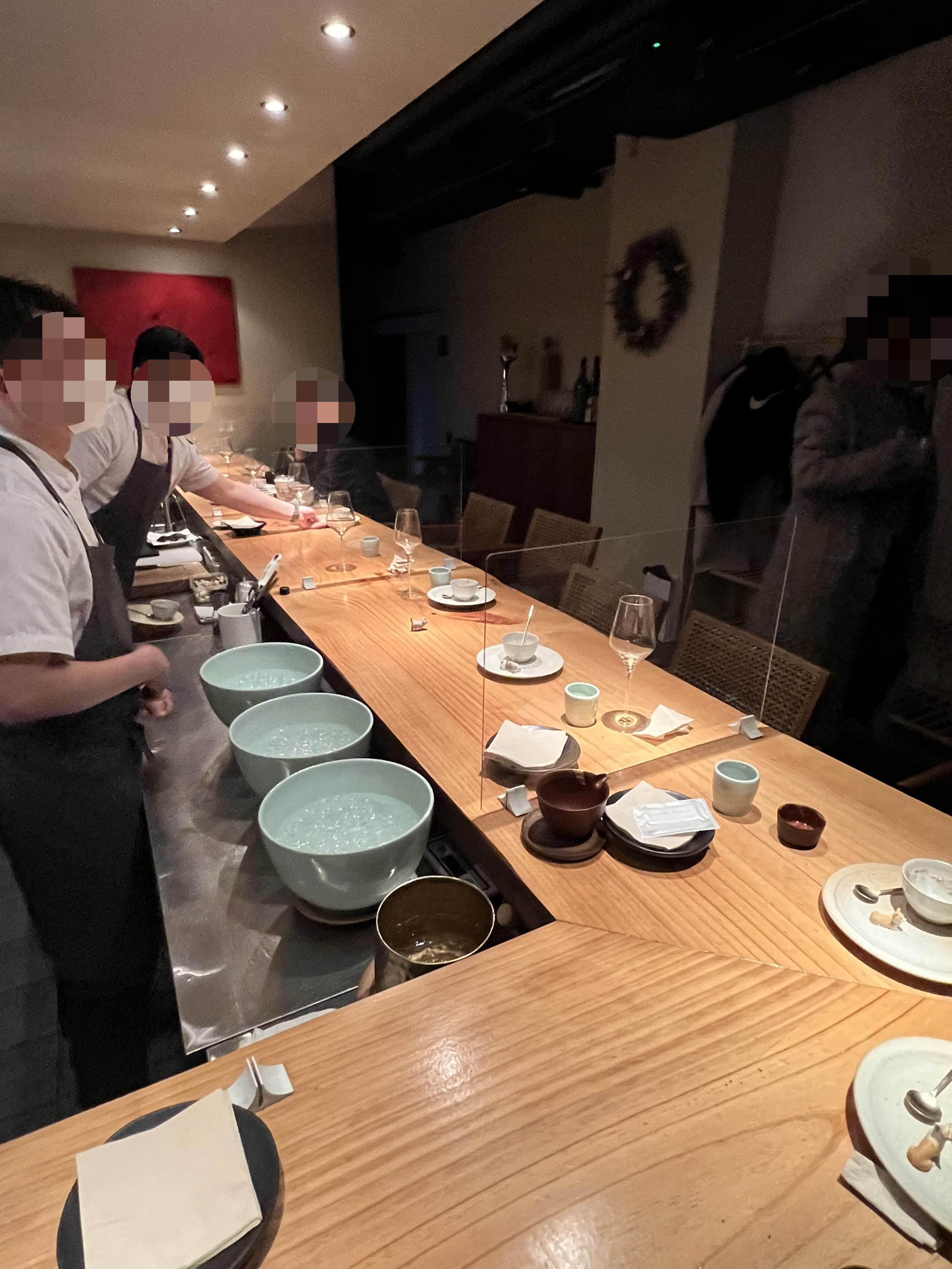 뜻한바 좌석 실내 분위기